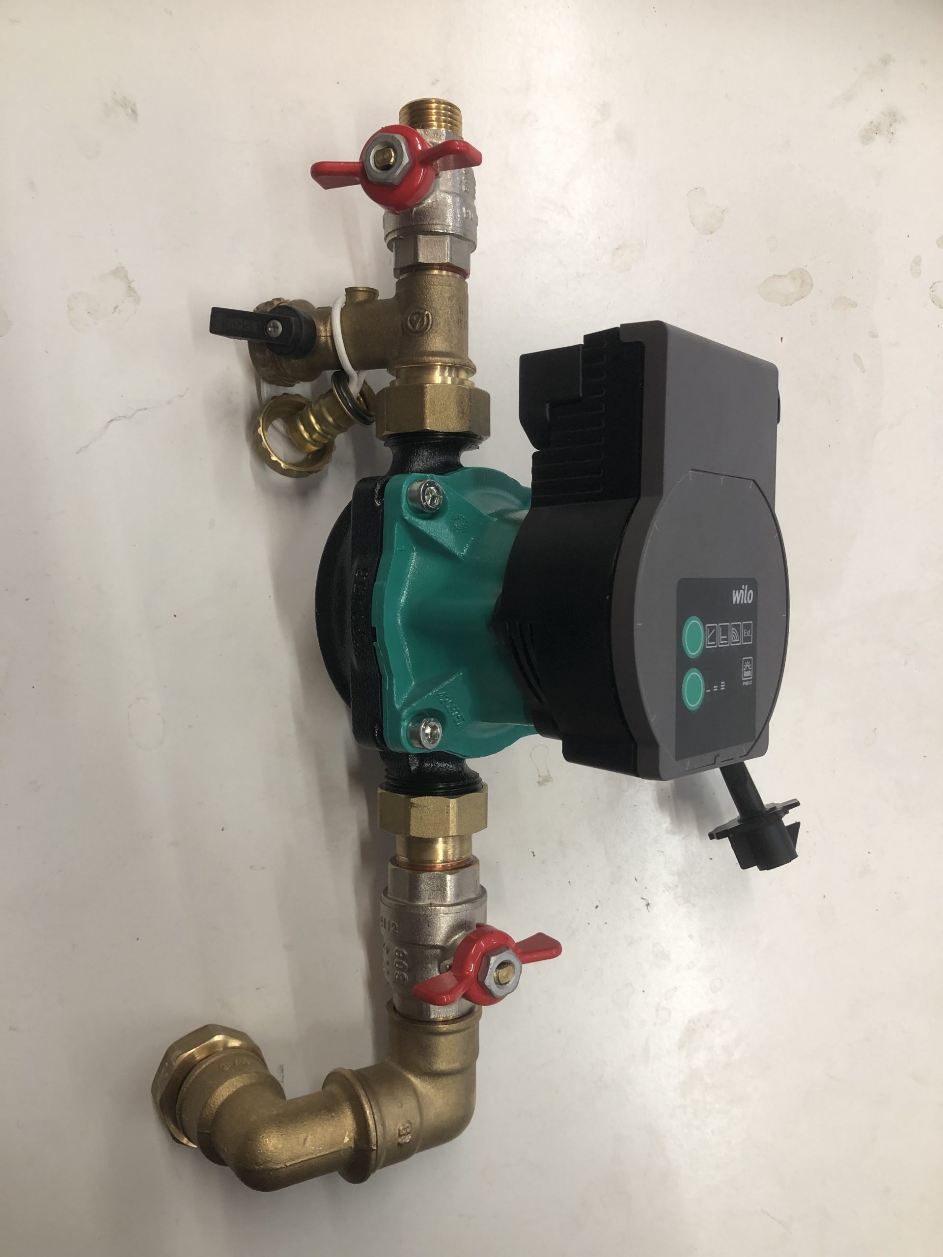 Autovidangeable bas accessoire disponible en vente chez top-enr distributeur solaire, pv,pac et clim